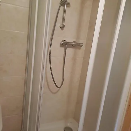 Alma アパート ボルミオ